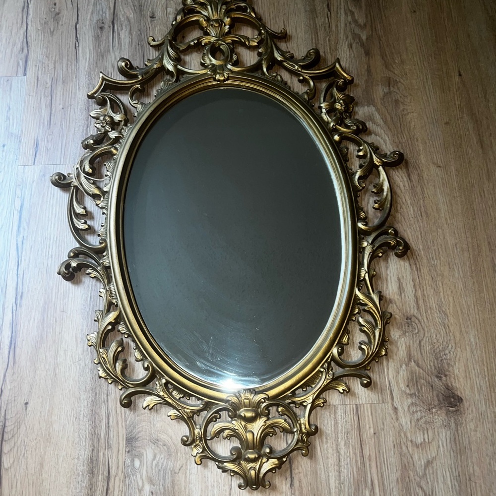 Elegant Gold Ornate Wall Mirror